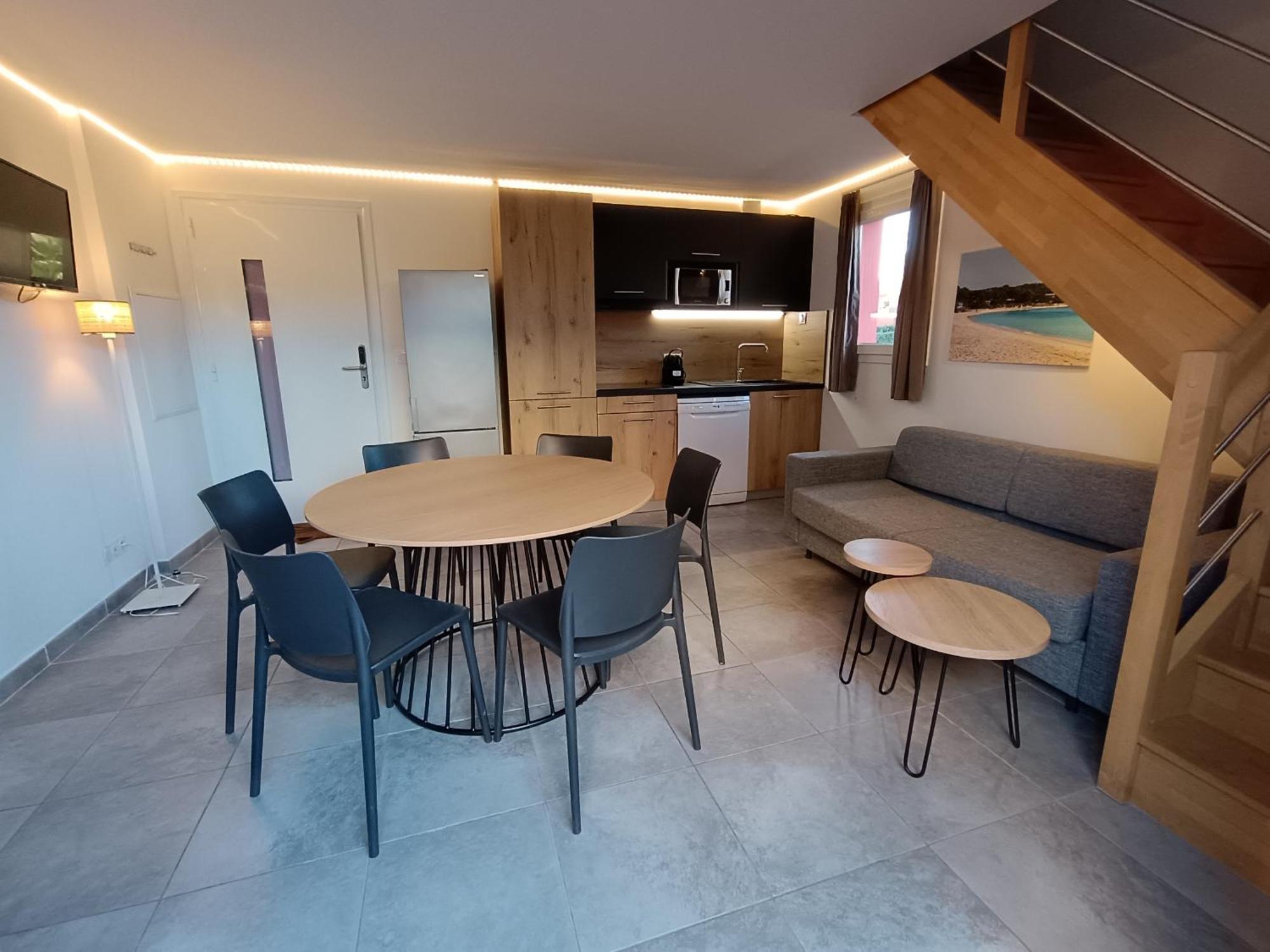 Residence Hoteliere Les Hameaux De Saint Cyprien Appartement 2 Chambres Леччи Екстериор снимка