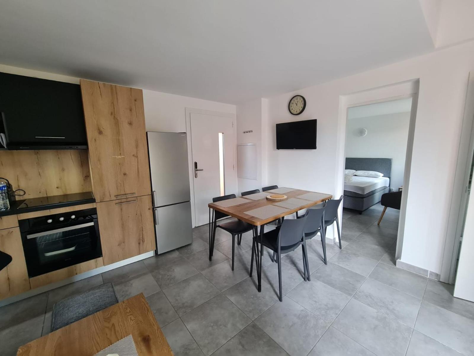 Residence Hoteliere Les Hameaux De Saint Cyprien Appartement 2 Chambres Леччи Екстериор снимка