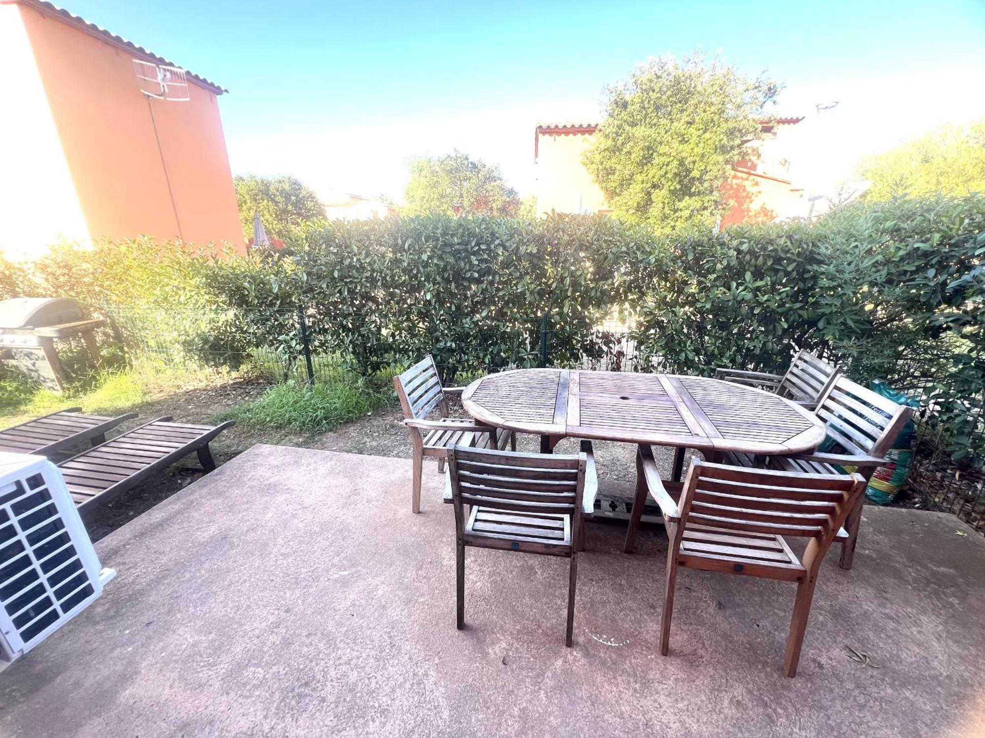 Residence Hoteliere Les Hameaux De Saint Cyprien Appartement 2 Chambres Леччи Екстериор снимка