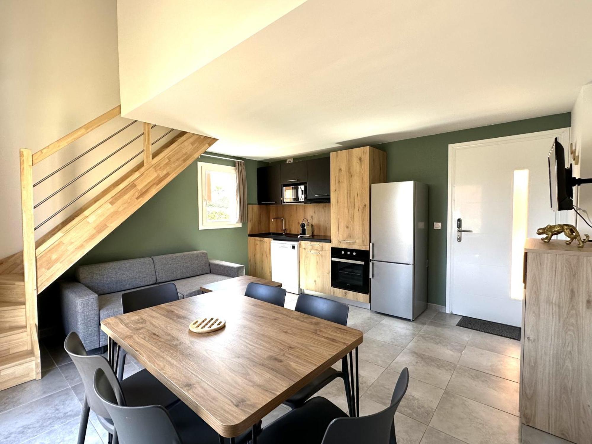 Residence Hoteliere Les Hameaux De Saint Cyprien Appartement 2 Chambres Леччи Екстериор снимка