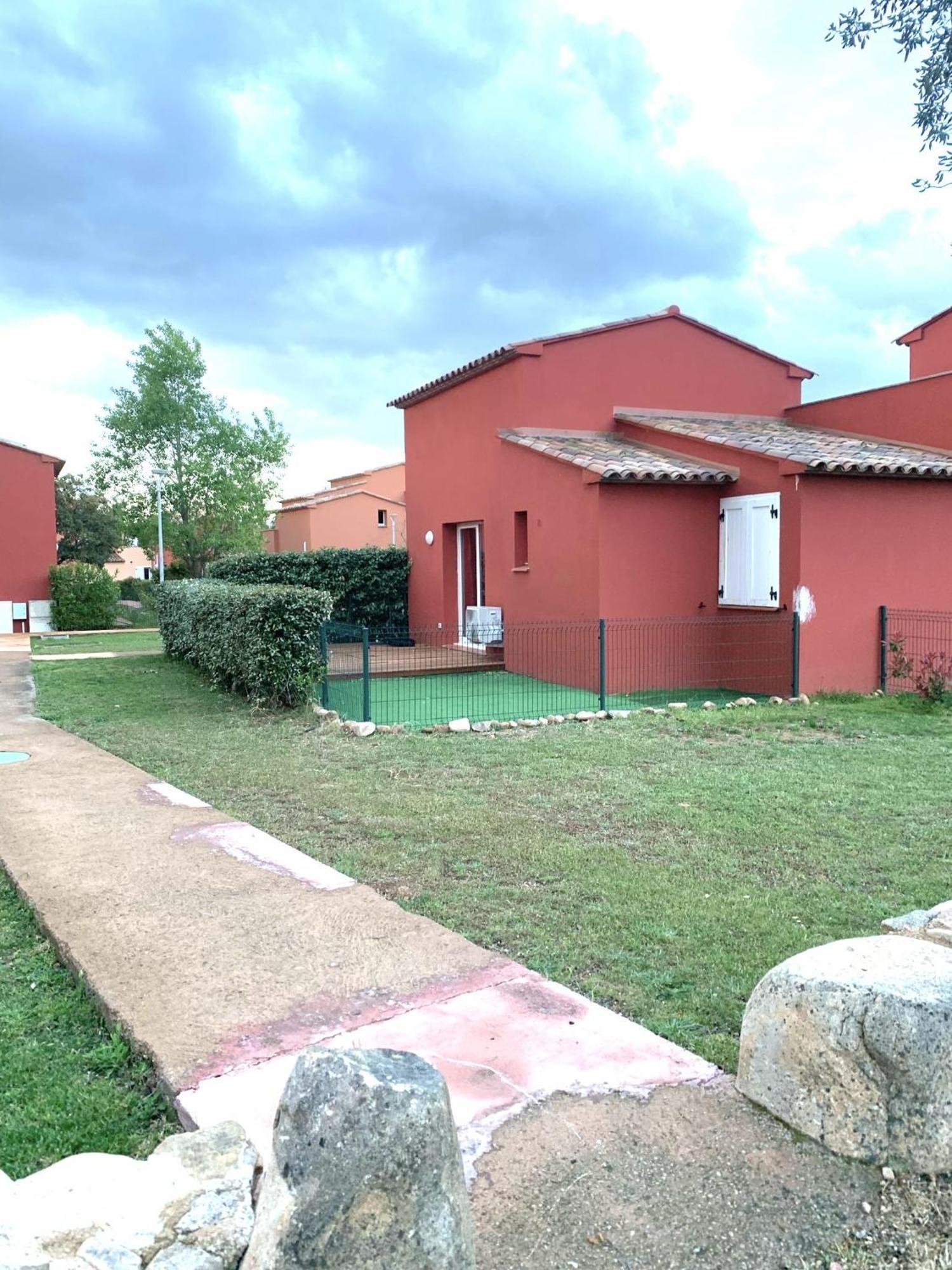 Residence Hoteliere Les Hameaux De Saint Cyprien Appartement 2 Chambres Леччи Екстериор снимка